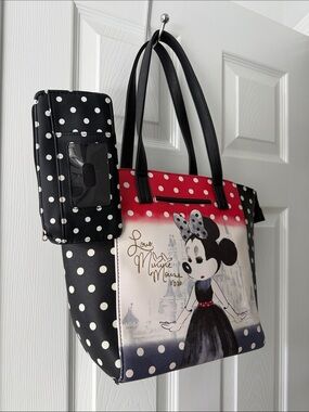 BUNDLE**Special Edition Disney Minnie Polka Dot Tote and matching card holder